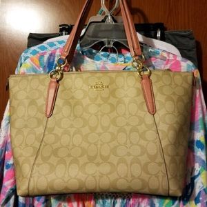 Coach Bags - Coach tan purse with pink handle. Like new. Coach Bags - Coach tan purse with pink handle. Like new.